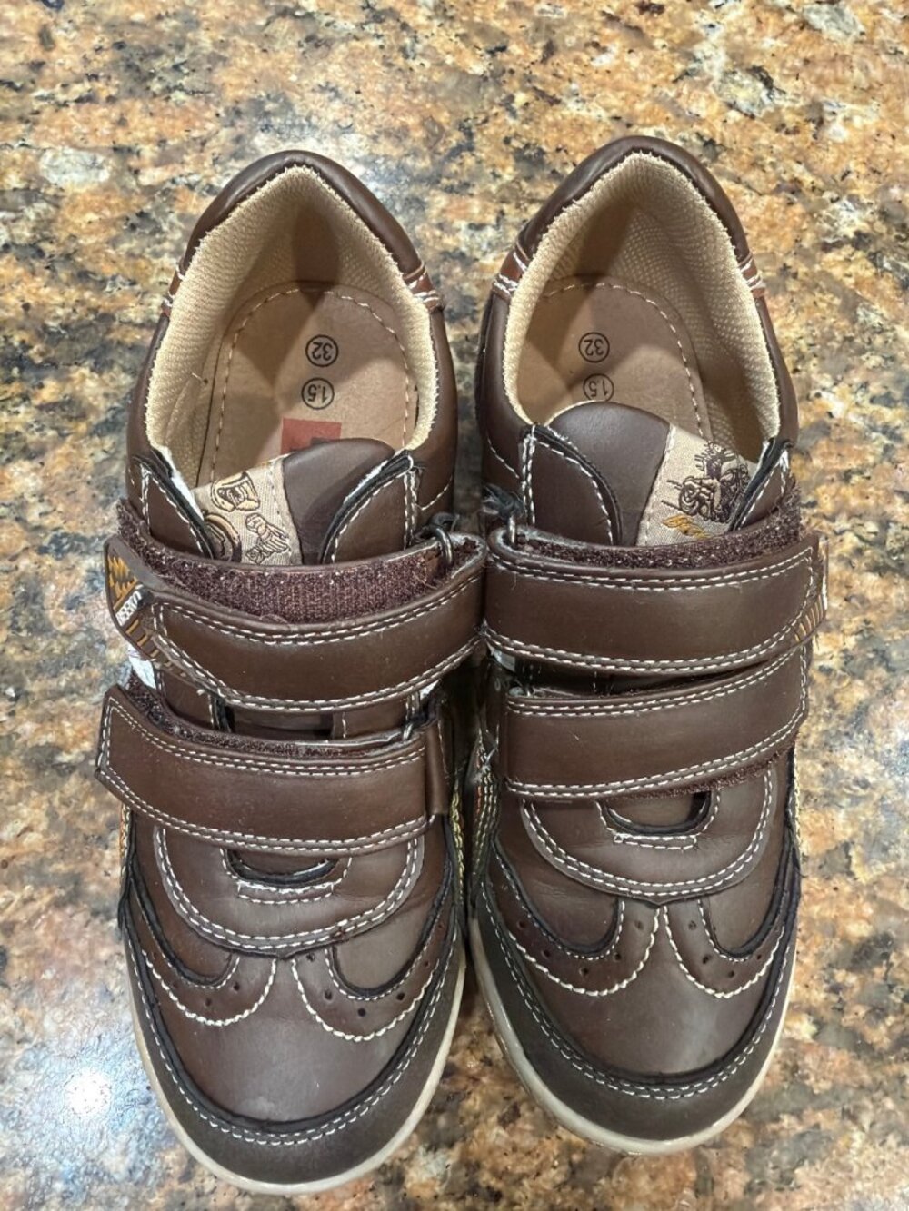 BKO by Beeko Boys Brown Dress Shoes Velcro Size 1.5 EUR 32